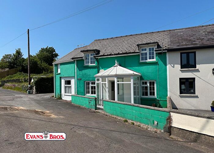 2 Bedroom Property For Sale In Llangyndeyrn, Kidwelly, SA17