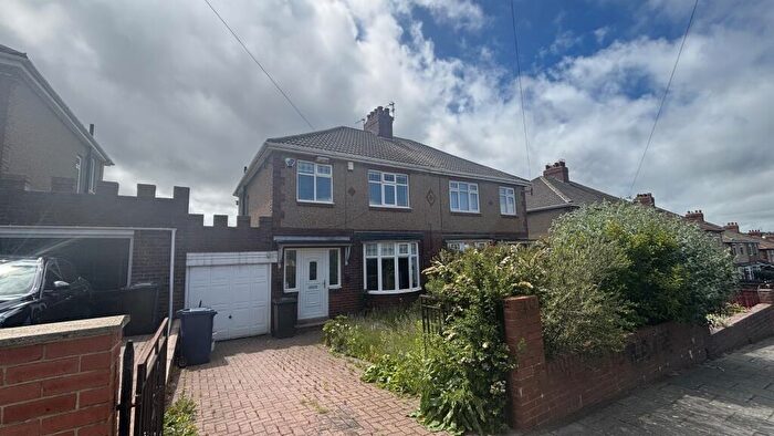 3 Bedroom House To Rent In Earls Drive, Newcastle, NE15