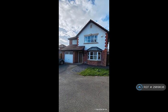 3 Bedroom Detached House To Rent In Ffordd Parc Castell, Rhyl, LL18