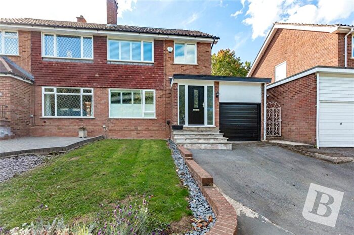4 Bedroom Semi-Detached House For Sale In Longfields, Ongar, Essex, CM5