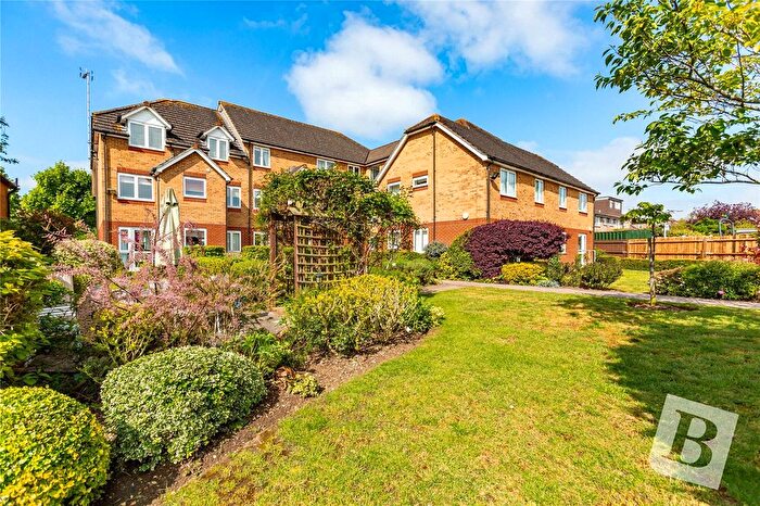 1 Bedroom Flat For Sale In Junction Road, Romford, RM1