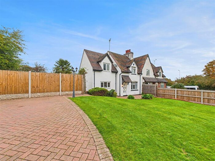 3 Bedroom Semi-detached House For Sale In Bower Lane, Rugeley, WS15