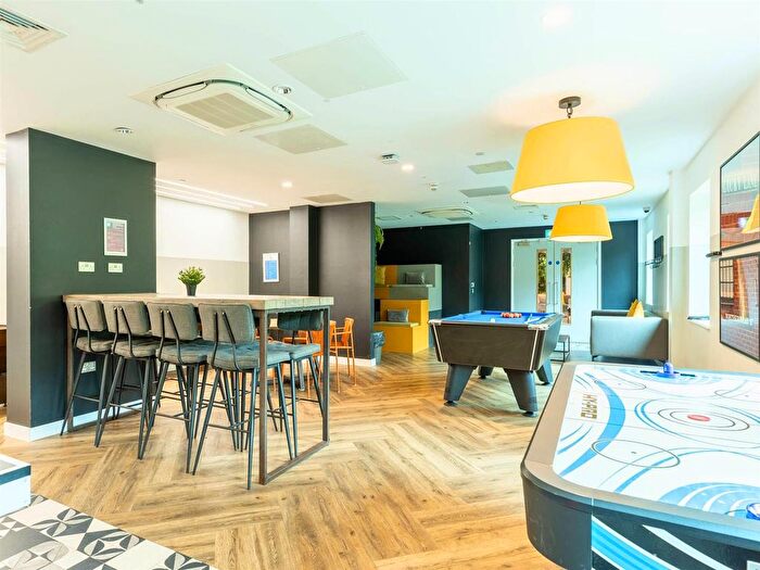 Studio To Rent In Stadium Way, Exeter, EX4