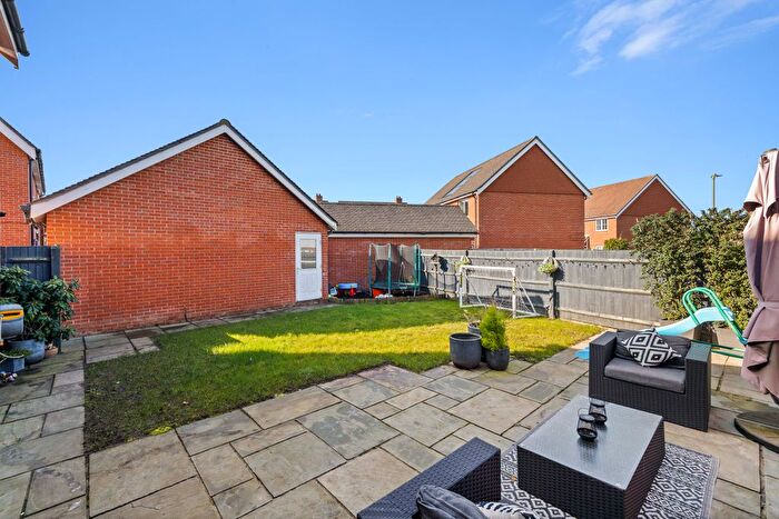 4 Bedroom Detached House For Sale In Ref: Sb - Brotherton Avenue, Westvale Park, RH6