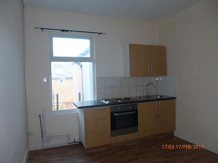 1 Bedroom Flat To Rent In Abbott Street, Hexthorpe, DN4