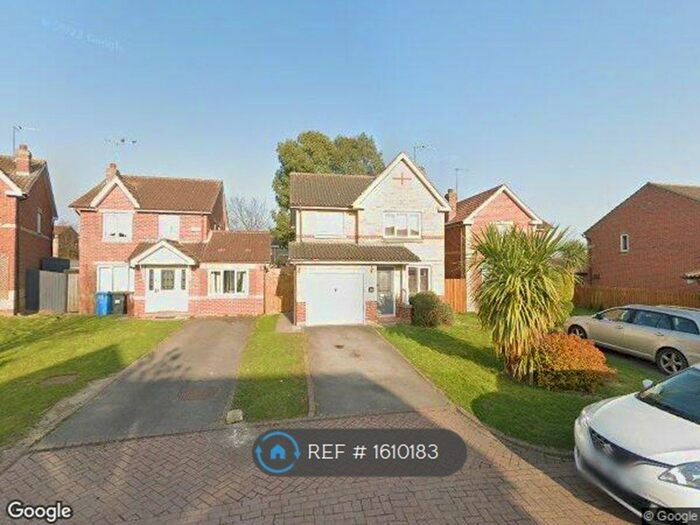 3 Bedroom Detached House To Rent In Brandon Way, Kingswood, Hull, HU7