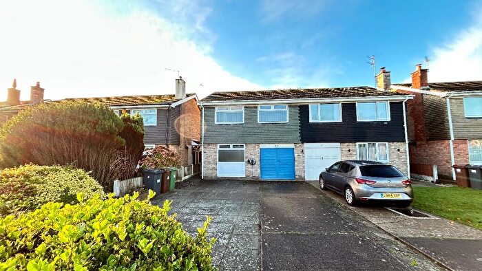 3 Bedroom Semi-Detached House For Sale In Easedale Drive, Southport, Merseyside, PR8