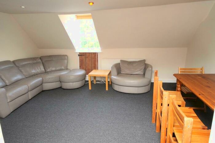4 Bedroom Flat To Rent In Dowry Square, Bristol, BS8 - Photo 2