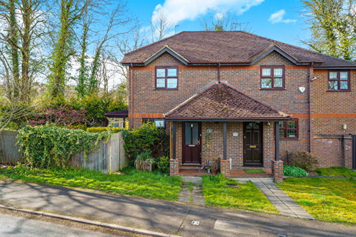 2 Bedroom Semi Detached House For Sale In Kingston Avenue, East Horsley, KT24
