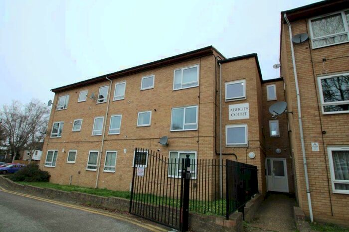 1 Bedroom Flat To Rent In Claret Gardens, South Norwood, SE25