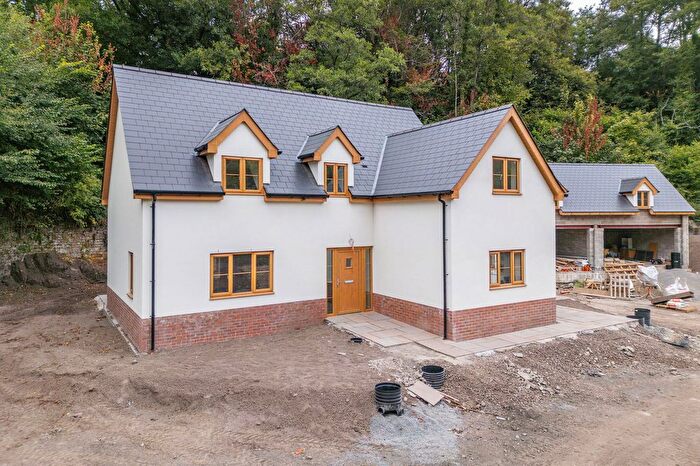 4 Bedroom Detached House For Sale In Forge Row, Gilwern, NP7