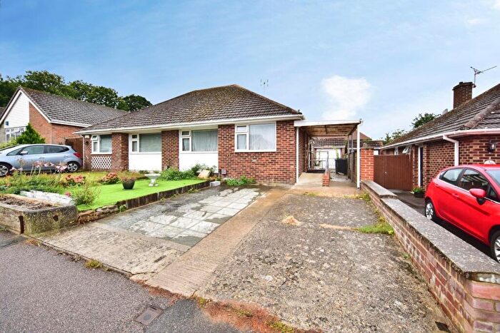 2 Bedroom Semi-Detached Bungalow For Sale In Howard Drive, Maidstone, ME16