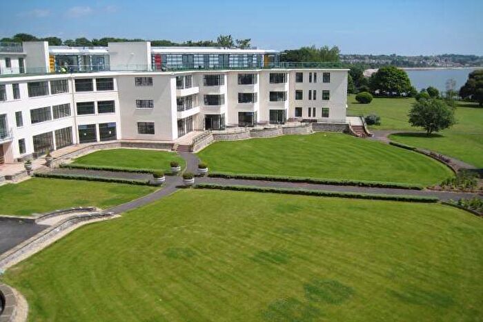 1 Bedroom Apartment To Rent In Hayes Road, Sully, Penarth, CF64
