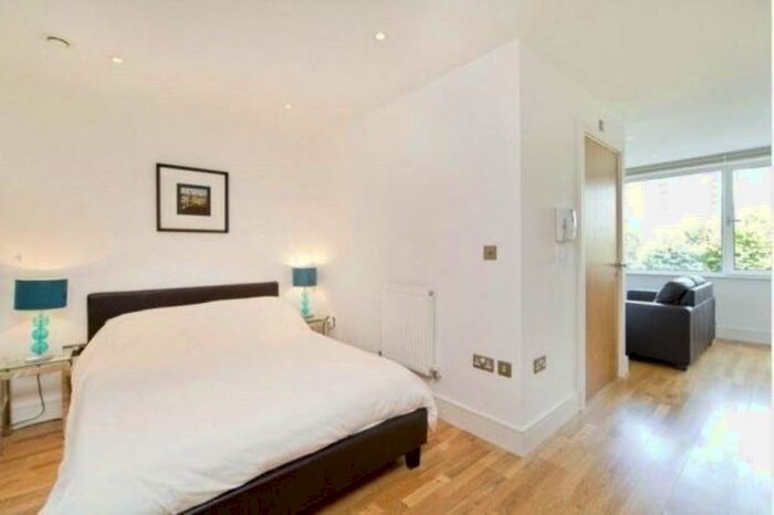 Studio To Rent In Indescon Square, Canary Wharf, E14