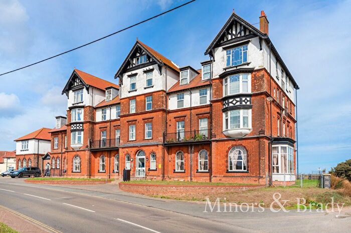 1 Bedroom Flat To Rent In Trafalgar Court, Cromer Road, NR11
