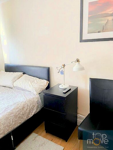 Property To Rent In Sylvan Hill, Crystal Palace, London, SE19
