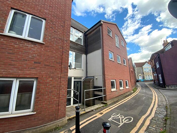 2 Bedroom Flat To Rent In The Old Fire Engine Garage, Wicket Lane, St George, Bristol, BS5