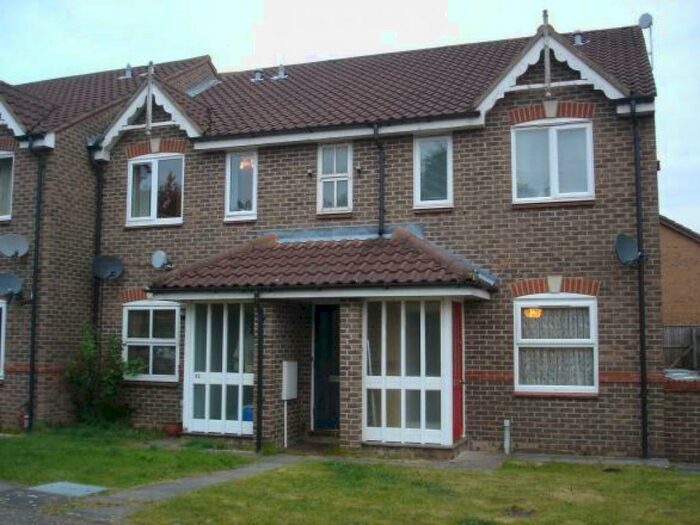 1 Bedroom Flat To Rent In Freeland Close, Taverham, Norwich, NR8