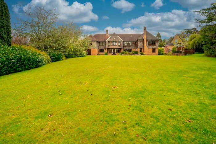 5 Bedroom Detached House For Sale In Woodman Lane, Clent, DY9