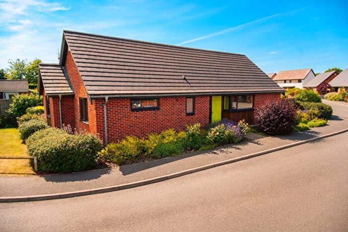 3 Bedroom Detached Bungalow For Sale In Limes Close, Little Melton, Norwich, NR9