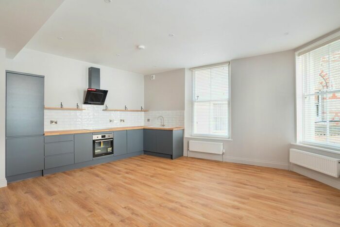 2 Bedroom Flat To Rent In Rendezvous Street, Folkestone, CT20