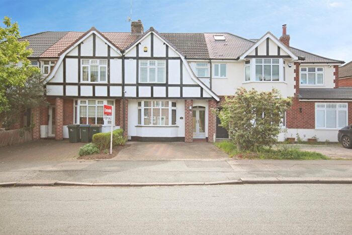4 Bedroom Terraced House For Sale In Ulverscroft Road, Coventry, CV3