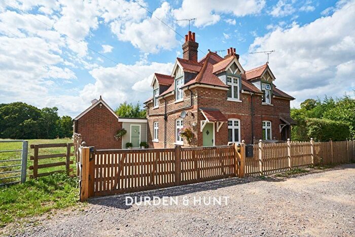 4 Bedroom Semi-Detached House To Rent In Upshirebury Green, Waltham Abbey, EN9
