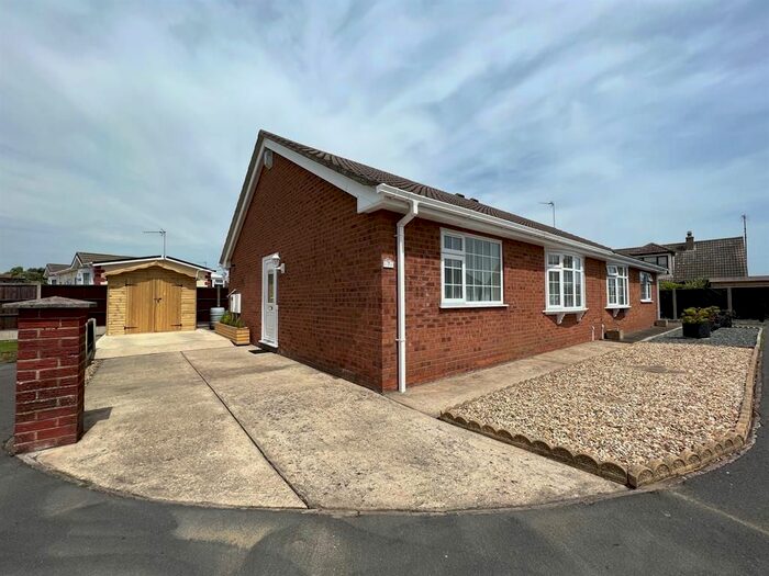 2 Bedroom Semi-Detached House To Rent In Johnson Close, Skegness, PE25