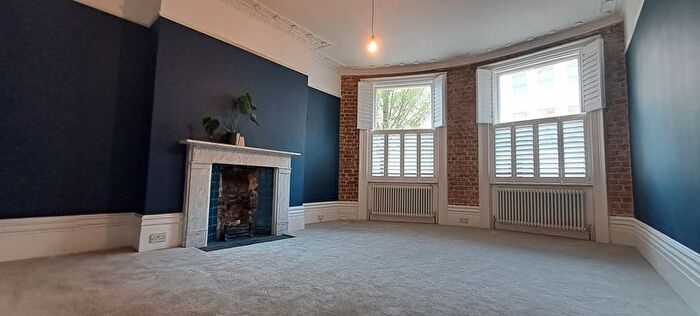 Property To Rent In Lansdowne Place, Hove, BN3