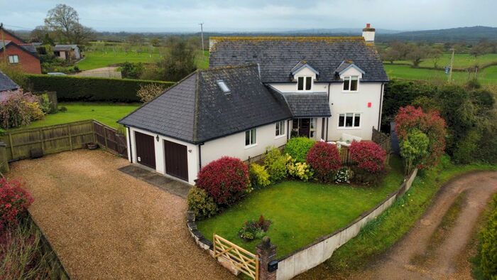 5 Bedroom Detached House For Sale In Lees Meadow, Talaton, Exeter, EX5