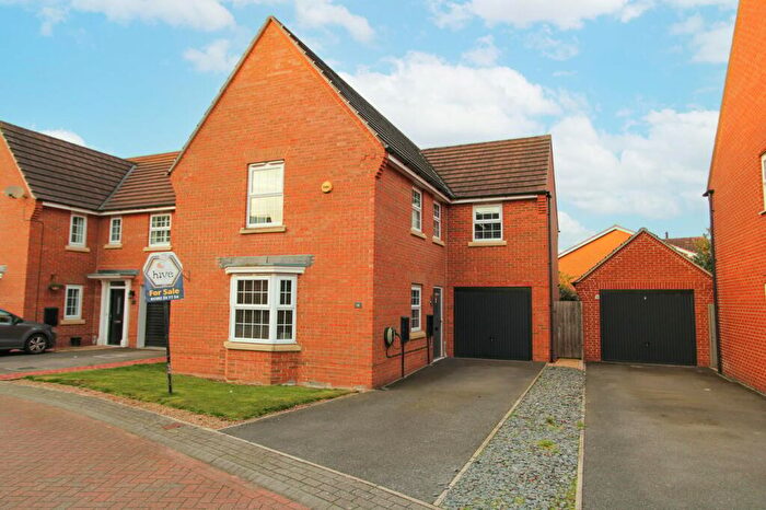 4 Bedroom Detached House For Sale In Wellington Drive, Finningley, Doncaster, DN9