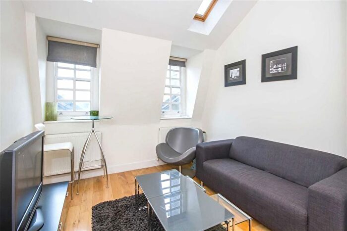 2 Bedroom Flat To Rent In Great Queen Street, Fitzrovia Amp; Covent Garden, WC2B