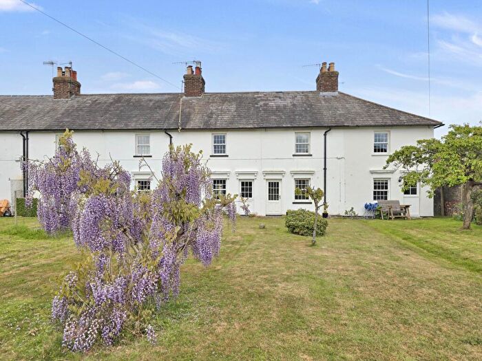 3 Bedroom Terraced House For Sale In The Green, Chartham, CT4