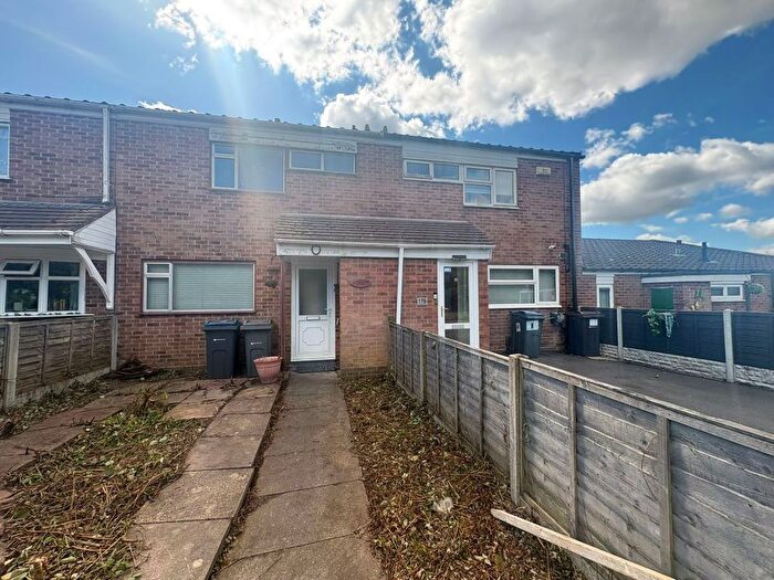 3 Bedroom Terraced House For Sale In Sommerfield Road, Quinton, Birmingham, B32