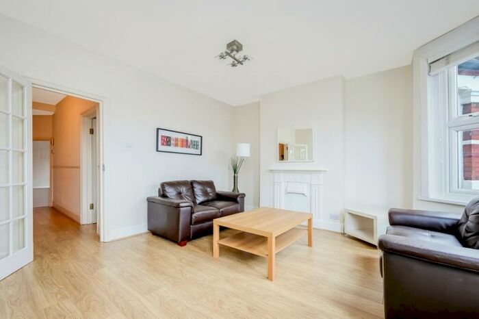 1 Bedroom Flat To Rent In St Ann's Road, Harringay, N15