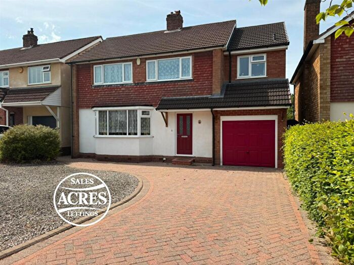 4 Bedroom Detached House For Sale In Streetly Crescent, Four Oaks, Sutton Coldfield, B74