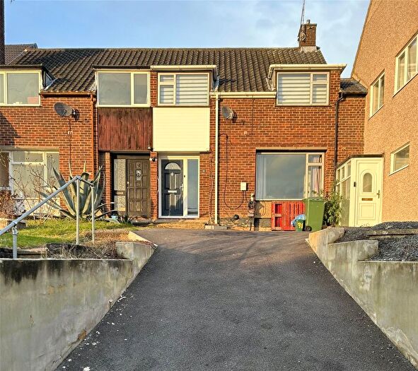 3 Bedroom Terraced House To Rent In Salesbury Drive, Billericay, Essex, CM11