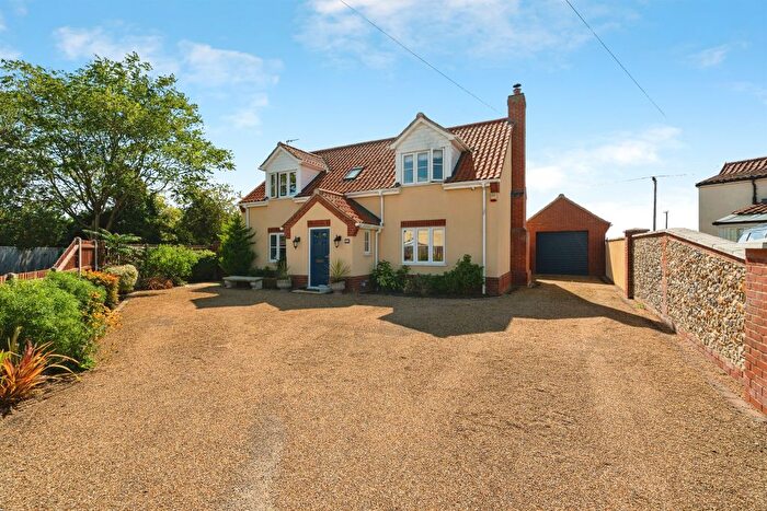 4 Bedroom Detached House For Sale In The Common, Harleston, IP20