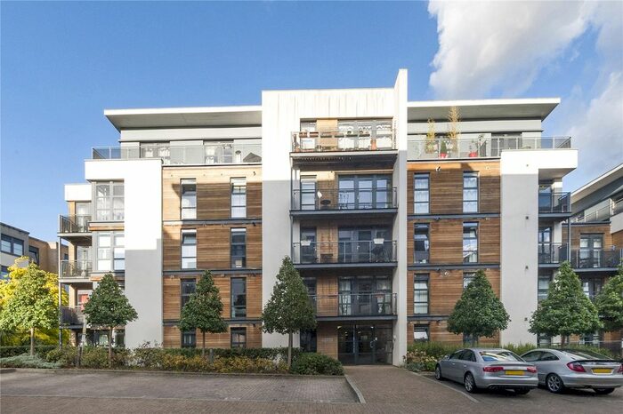2 Bedroom Flat To Rent In Repton House, Scott Avenue, SW15