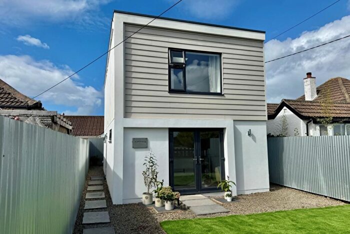 2 Bedroom Property To Rent In St. Merryn, Padstow, PL28