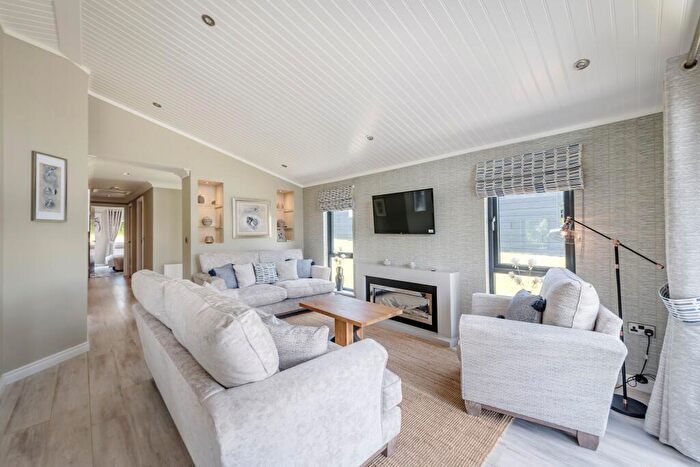 2 Bedroom Lodge For Sale In Oakgrove Tamarack, Doublebois Lodge Escape, Dobwalls, Liskeard, Cornwall, PL14