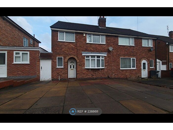 3 Bedroom Semi-Detached House To Rent In Heacham Drive, Leicester, LE4