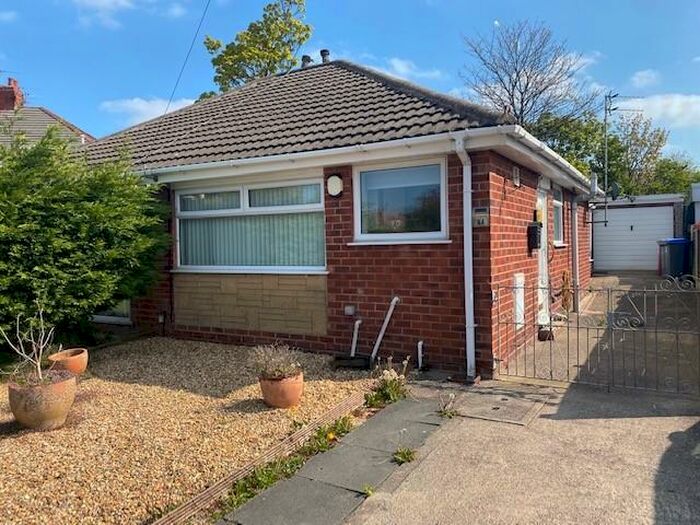 2 Bedroom Bungalow To Rent In Scott Close, Blackpool, FY4