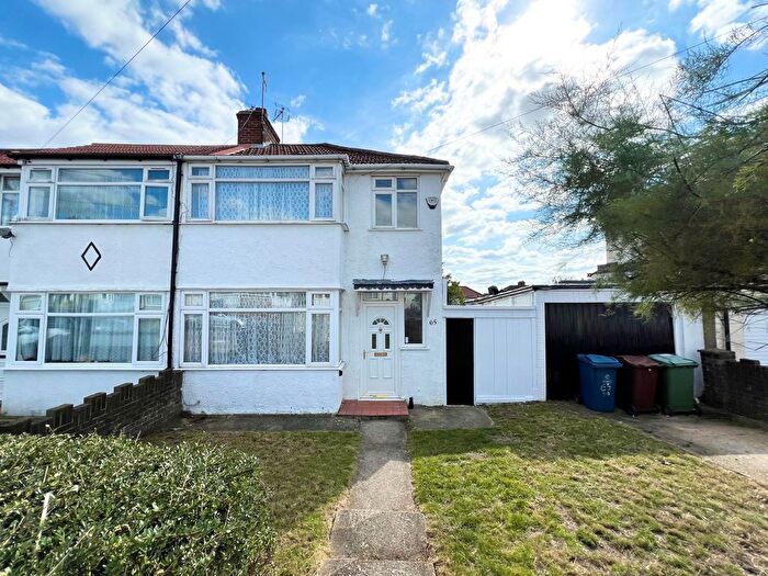 3 Bedroom End Of Terrace House To Rent In Gainsborough Gardens, Edgware, HA8