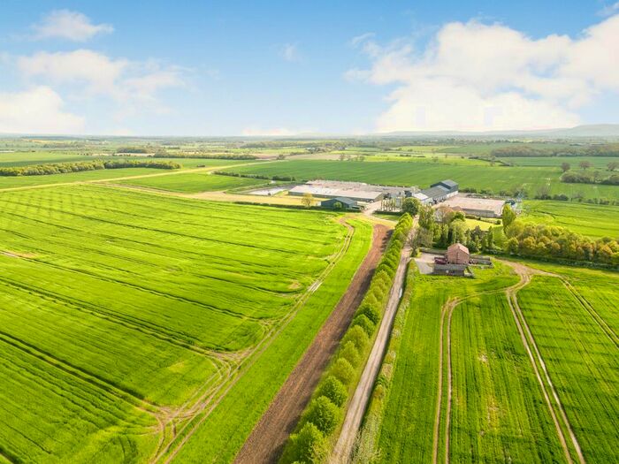 6 Bedroom Property For Sale In Darlington Road, Hutton Bonville, Northallerton, North Yorkshire, DL6