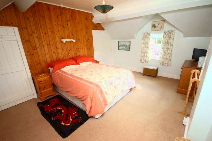 2 Bedroom Detached House For Sale In Trefriw, LL27