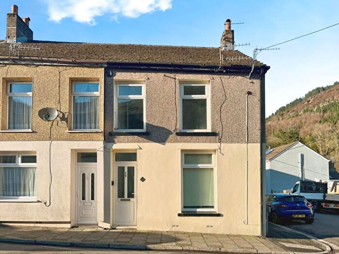 3 Bedroom House To Rent In Hendre-Wen Road, Blaencwm, Treorchy, CF42