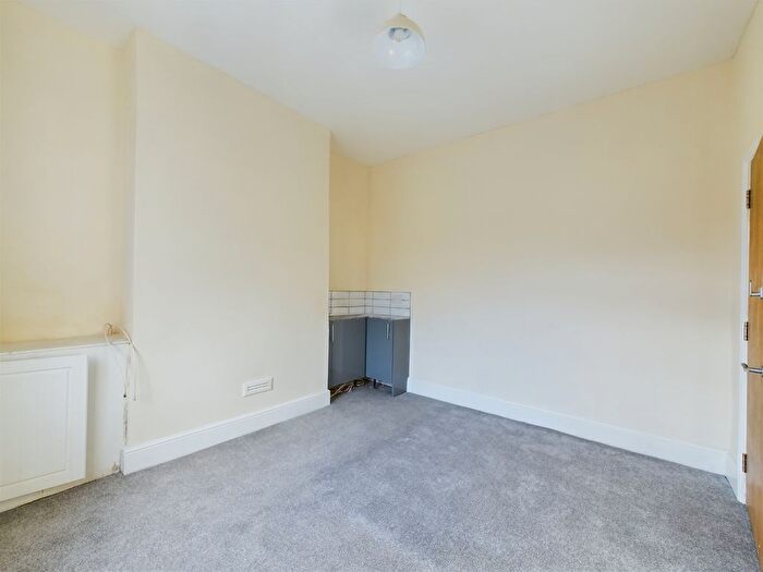 3 Bedroom Terraced House For Sale In Milton Road, Widnes, WA8