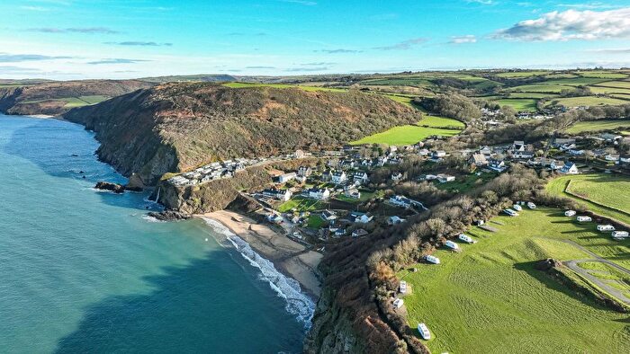 3 Bedroom Detached House For Sale In Tresaith, Cardigan, SA43