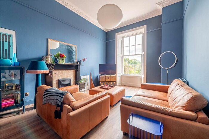 2 Bedroom Apartment For Sale In / Seafield Place, Leith, Edinburgh, EH6